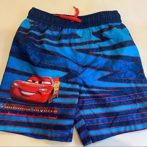 Disney - Cars Lighting McQueen 🏎 boys bathing suit -  Size 2T